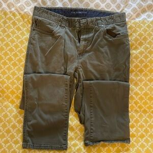 GH Bass olive green pants
